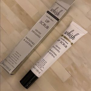 Whish Vanilla bean Lip Scrub